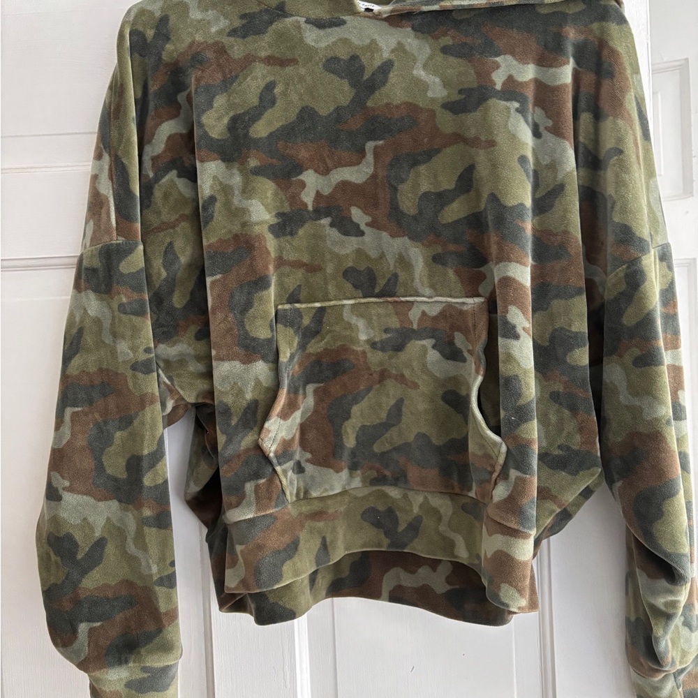 Camouflage Hooded Sweatshirt